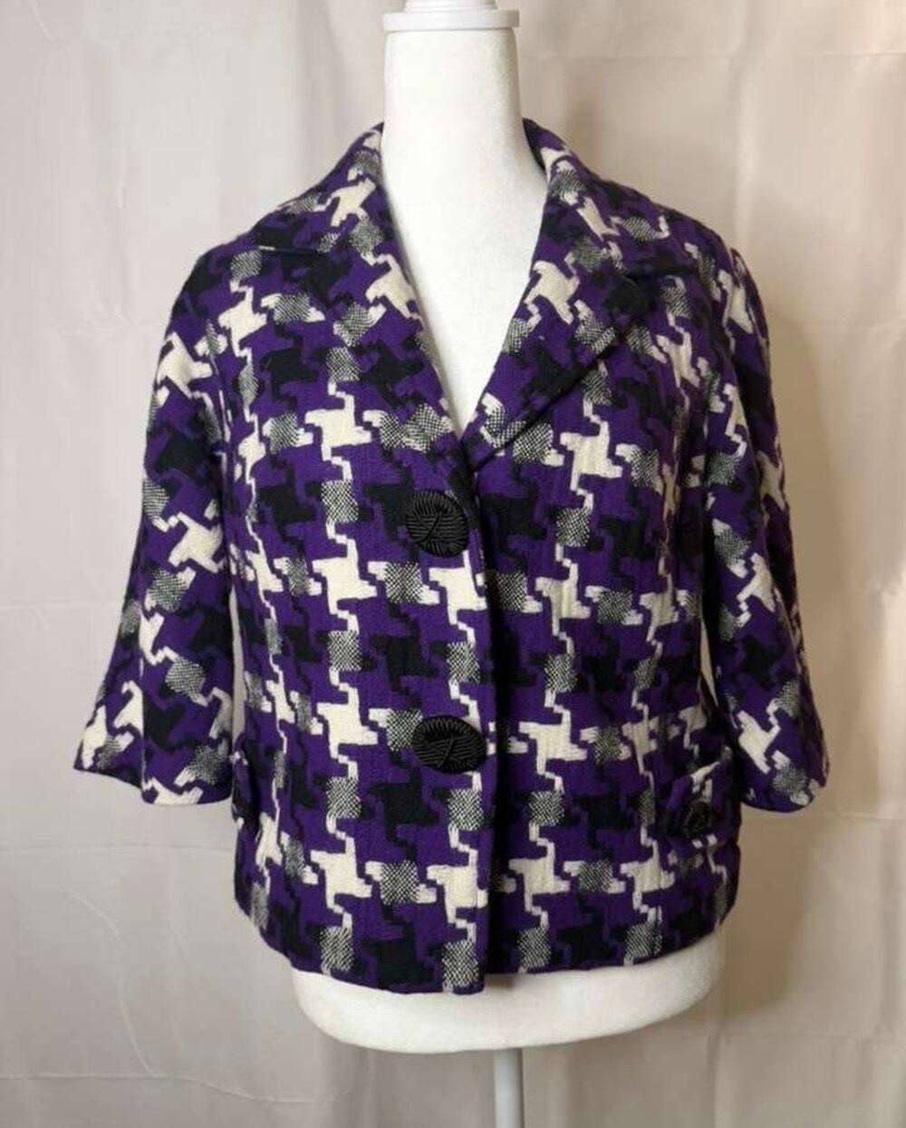 Harold's purple/white.black cropped 3/4 sleeve jacket women's sz. S